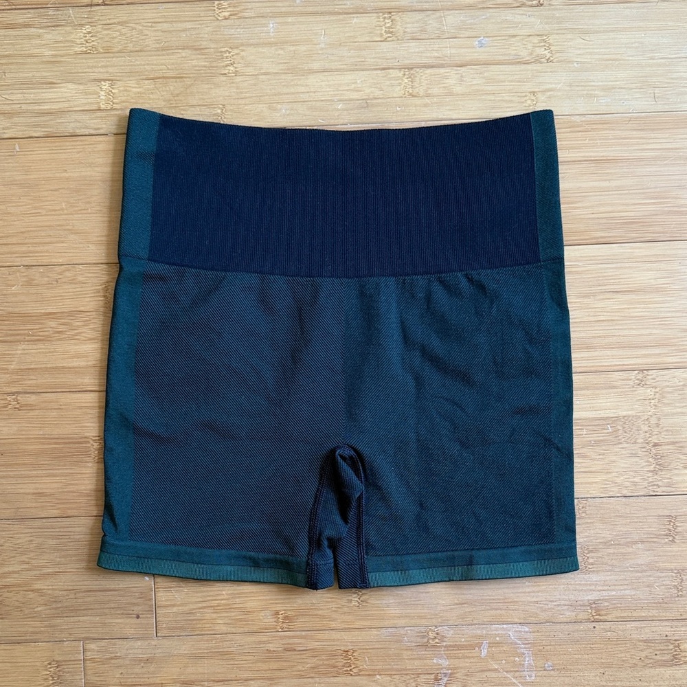 Outdoor Voices Black and Green Women's Shorts